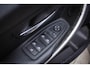 BMW 3-Serie Touring 320i M-Sport NW. KETTING & TURBO | LEER | 19" VELGEN | NAP