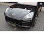 Porsche Cayenne Coupé 3.0 E-Hybrid Black Edition Platinum 462PK NIEUWSTAAT 1STE EIG. SOH 99% I NL-auto I 360 Camera I Leder I Sport Chrono I Pano I elek. stoel I Winterpakket I PASM I Soft-close I