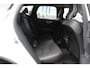Volvo XC60 B4 198PK Automaat Business Pro | Trekhaak | H&K Audio | Adapt. Cruise | 360 Camera | Privacy Glas | BLIS | Keyless |