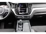 Volvo XC60 B4 198PK Automaat Business Pro | Trekhaak | H&K Audio | Adapt. Cruise | 360 Camera | Privacy Glas | BLIS | Keyless |