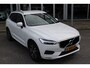 Volvo XC60 B4 198PK Automaat Business Pro | Trekhaak | H&K Audio | Adapt. Cruise | 360 Camera | Privacy Glas | BLIS | Keyless |