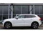 Volvo XC60 B4 198PK Automaat Business Pro | Trekhaak | H&K Audio | Adapt. Cruise | 360 Camera | Privacy Glas | BLIS | Keyless |