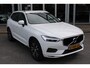 Volvo XC60 B4 198PK Automaat Business Pro | Trekhaak | H&K Audio | Adapt. Cruise | 360 Camera | Privacy Glas | BLIS | Keyless |