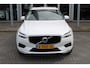 Volvo XC60 B4 198PK Automaat Business Pro | Trekhaak | H&K Audio | Adapt. Cruise | 360 Camera | Privacy Glas | BLIS | Keyless |