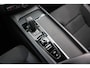 Volvo XC60 B4 198PK Automaat Business Pro | Trekhaak | H&K Audio | Adapt. Cruise | 360 Camera | Privacy Glas | BLIS | Keyless |