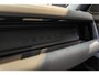 Land Rover Defender Urban Automotive 110 X-Dynamic SE Pano Koelbox Red Accents 2.0 P300e 110 X-Dynamic SE Urban Automotive