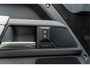 Land Rover Defender Urban Automotive 110 X-Dynamic SE Pano Koelbox Red Accents 2.0 P300e 110 X-Dynamic SE Urban Automotive