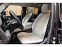 Land Rover Defender Urban Automotive 110 X-Dynamic SE Pano Koelbox Red Accents 2.0 P300e 110 X-Dynamic SE Urban Automotive