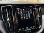 Volvo XC60 2.0 T8 Twin Engine AWD R-Design | Pano | Elec Trekhaak | Camera |