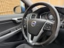 Volvo S60 2.0 T4 Momentum 190pk | Navigatiesysteem | Climate & cruise control | Trekhaak & 1800KG trekgewicht | Parkeersensoren achter | Parkeersensoren achter | Lichtmetalen velgen