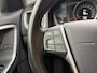 Volvo S60 2.0 T4 Momentum 190pk | Navigatiesysteem | Climate & cruise control | Trekhaak & 1800KG trekgewicht | Parkeersensoren achter | Parkeersensoren achter | Lichtmetalen velgen