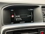 Volvo S60 2.0 T4 Momentum 190pk | Navigatiesysteem | Climate & cruise control | Trekhaak & 1800KG trekgewicht | Parkeersensoren achter | Parkeersensoren achter | Lichtmetalen velgen