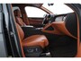Bentley Bentayga 4.0 V8 | NL-Auto | 22 Inch | Luchtvering | Head-Up | Panoramadak | 360° Camera