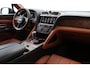 Bentley Bentayga 4.0 V8 | NL-Auto | 22 Inch | Luchtvering | Head-Up | Panoramadak | 360° Camera