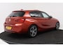 BMW 1-Serie 118i Executive Automaat (GROOT-NAVIGATIE, LED, PANORAMADAK, CAMERA, SPORTSTOELEN, GROOTLICHT ASSIST, PDC)