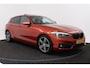 BMW 1-Serie 118i Executive Automaat (GROOT-NAVIGATIE, LED, PANORAMADAK, CAMERA, SPORTSTOELEN, GROOTLICHT ASSIST, PDC)