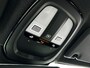 Volvo XC40 B4 Plus Dark | Parkeercamera | Harman Kardon | Stoel- en stuurverwarming | Trekhaak