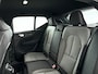 Volvo XC40 B4 Plus Dark | Parkeercamera | Harman Kardon | Stoel- en stuurverwarming | Trekhaak