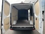 Mercedes-Benz Sprinter 317 CDI L2 H1 LED / 360 Camera / Distronic / MBUX / Navigatiesysteem / Parkeersensoren / Airco / 270 Graden achterdeuren