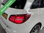Mercedes-Benz B-klasse 200 Prestige AMG-Line | Navi | LED | Cruise | Clima | PDC | Alcantara | Stoelverw | Trekh | 18" |