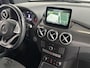 Mercedes-Benz B-klasse 200 Prestige AMG-Line | Navi | LED | Cruise | Clima | PDC | Alcantara | Stoelverw | Trekh | 18" |