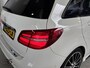 Mercedes-Benz B-klasse 200 Prestige AMG-Line | Navi | LED | Cruise | Clima | PDC | Alcantara | Stoelverw | Trekh | 18" |