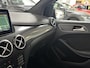 Mercedes-Benz B-klasse 200 Prestige AMG-Line | Navi | LED | Cruise | Clima | PDC | Alcantara | Stoelverw | Trekh | 18" |