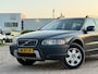 Volvo XC70 2.4 D5 4X4 AWD CROSSCOUNTRY/ AUTOMAAT/ XENON