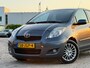 Toyota Yaris 1.3 VVTi Dynamic/ AUTOMAAT/ VELGEN