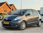 Toyota Yaris 1.3 VVTi Dynamic/ AUTOMAAT/ VELGEN