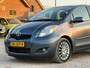 Toyota Yaris 1.3 VVTi Dynamic/ AUTOMAAT/ VELGEN
