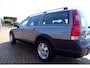 Volvo XC70 2.5 T 2e Eig 184dkm NL auto Compleet onderhouden!