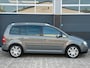 Volkswagen Touran 2.0-16V FSI Highline CLIMA CRUISE 7PERSOONS TREKHAAK PDC