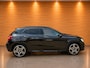 Mercedes-Benz GLA 180 Business Solution AMG Upgrade Edition