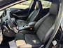 Mercedes-Benz GLA 180 Business Solution AMG Upgrade Edition