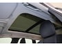 Volvo XC60 T6 Recharge AWD Plus Dark - Panorama/schuifdak - IntelliSafe Assist & Surround - 360º Camera - Harman/Kardon audio - Verwarmde voorstoelen, stuur & achterbank - Parkeersensoren voor & achter - Elektr. bedienb. voorstoelen met geheugen - Head up display - Draadloze tel. lader - Inklapbare trekhaak - 19' LMV