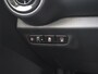 Kia Picanto 1.0 DPI GT-Line AMT | Panoramaschuifdak | Stoelverwarming | Achteruitrijcamera | Dodehoekassistentie | LED-koplampen | Climate control |