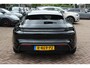 Porsche Taycan Sport Turismo 93 kWh / SoH 92,5% / Panoramadak / Camera / Passenger Display / Adaptieve Stoelen / Luchtvering / 21'' / Keyless / Sportchrono / CarPlay / Stoel+Stuurverwarming / Dodehoek / DAB / ACC / Warmtepomp