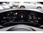 Porsche Taycan Sport Turismo 93 kWh / SoH 92,5% / Panoramadak / Camera / Passenger Display / Adaptieve Stoelen / Luchtvering / 21'' / Keyless / Sportchrono / CarPlay / Stoel+Stuurverwarming / Dodehoek / DAB / ACC / Warmtepomp