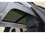 Volvo XC60 Recharge T8 AWD Inscription - Panorama/schuifdak - IntelliSafe Assist - Harman/Kardon audio - Adaptieve LED koplampen - Parkeercamera achter - Verwarmde voorstoelen & stuur - Parkeersensoren voor & achter - Elektr. bedienb. voorstoelen met geheugen - Draadloze tel. lader - Extra getint glas - Inklapbare trekhaak - 20' LMV