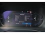 Volvo XC60 Recharge T8 AWD Inscription - Panorama/schuifdak - IntelliSafe Assist - Harman/Kardon audio - Adaptieve LED koplampen - Parkeercamera achter - Verwarmde voorstoelen & stuur - Parkeersensoren voor & achter - Elektr. bedienb. voorstoelen met geheugen - Draadloze tel. lader - Extra getint glas - Inklapbare trekhaak - 20' LMV