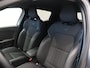 Renault Clio 1.6 E-Tech Full Hybrid 145 esprit Alpine Stoelverwarming | Sportstoelen | Climate control | Dode hoek detectie | Parkeersensoren voor en achter |