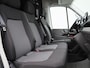 Volkswagen Crafter 2.0 TDI L3H3 Highline 140PK | Automaat | Trekhaak | Navigatie | Cruise Control | Multifunctioneel Stuurwiel | Apple/Android Carplay | DAB+ | Parkeersensoren Voor + Achter | Achteruitrijcamera |
