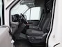 Volkswagen Crafter 2.0 TDI L3H3 Highline 140PK | Automaat | Trekhaak | Navigatie | Cruise Control | Multifunctioneel Stuurwiel | Apple/Android Carplay | DAB+ | Parkeersensoren Voor + Achter | Achteruitrijcamera |