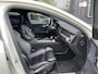 Volvo V60 2.0 T5 R-Design AUT. CARPLAY|BLIS|PILOT ASSIST|WINTER PAKKET|CAMERA|LEER