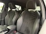 Peugeot e-2008 EV GT 54 kWh 156pk | Stoelverwarming | SoH 95,5% | Navigatie | Parkeercamera | Climate control |