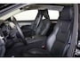 Volvo V90 T8 Recharge AWD Ultra Dark - Luchtvering - Panorama/schuifdak - IntelliSafe Assist & Surround - 360º Camera - Bowers & Wilkins audio - Adaptieve LED koplampen - Verwarmde voorstoelen, stuur & achterbank - Parkeersensoren voor & achter - Elektr. bedienb. voorstoelen met geheugen - Geventileerde voorstoelen - Head up display - Inklapbare trekhaak - 20' LMV