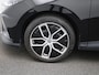 MG MG4 Long Range Luxury 64 kWh | Navi | Led Koplampen | 360 Camera | Warmtepomp | CarPlay | MG i-Smart App |
