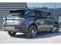 Lynk & Co 01 1.5 | Donkere Hemelbekleding | Panoramadak | 360° Camera | Elektrische bestuurdersstoel met geheugen | Stoelverwarming | Stuurverwarming | Actieve bochtverlichting | Adaptieve Cruise Control | Stuurassistent | Lane Assist | Navigatie | Elektrische Achterklep | Keyless Entry | Dodehoekassistent
