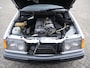 Mercedes-Benz 200-Serie 200-500 (W124) 300 D Schuifdak Electrische ramen